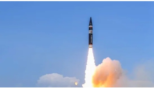 परमाणु क्षमता से लैस अग्नि मिसाइल का सफल परीक्षण
