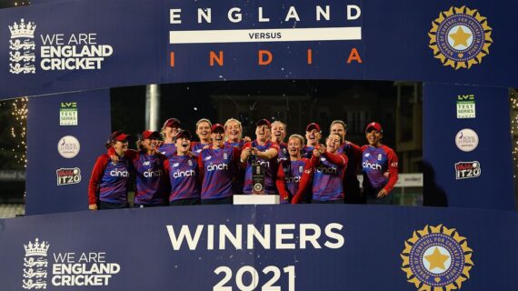 भारतीय महिला टीम इंग्लैंड से 2-1 से हारी टी-20 सीरीज
