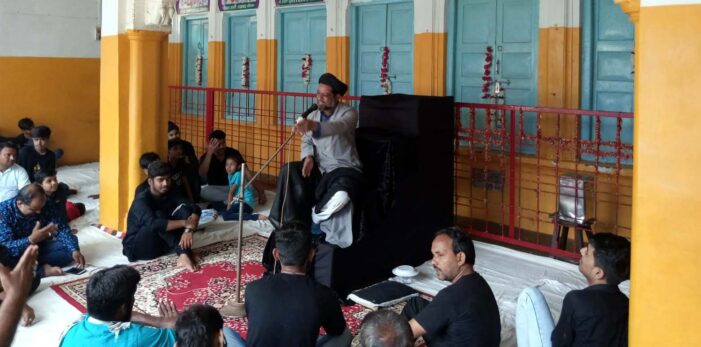 इमाम हुसैन के शहादत की मिसाल नहीं: अली अब्बास