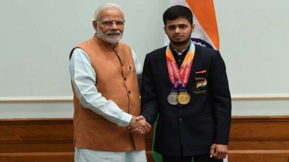 मोदी ने स्वर्ण पदक जीतने पर कृष्ण नागर को दी बधाई