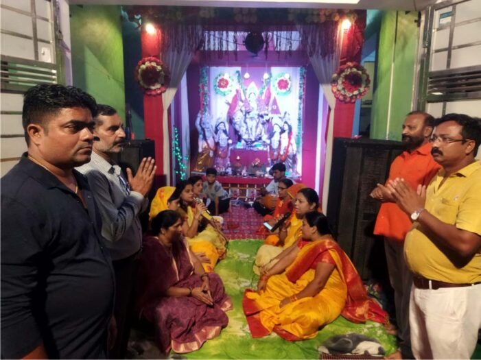 गोकुल धाम में दुर्गाष्टमी पर किया दुर्गा चालीसा