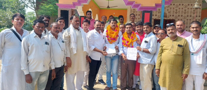 अधिकारों में कटौती पर प्रधानों ने प्रदेश सरकार को घेरा