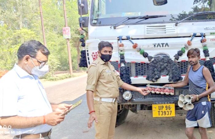38 वाहनों का 42 हजार रूपये पेण्डिंग ई-चालान’