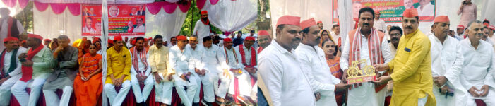 सपाइयों ने मनाई लौह पुरुष की जयंती, आदर्शों पर चलने का दिया संदेश
