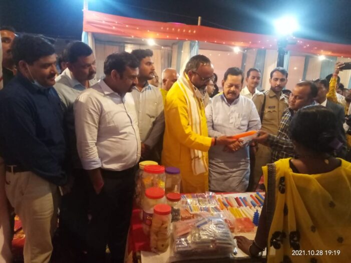 विकास दीपोत्सव मेला, 2021 का सदर विधायक ने किया शुभारम्भ