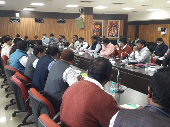 प्रयागराज मण्डल में एन.सी.आर.ई.एस के साथ दो दिवसीय स्थाई तंत्र वार्ता बैठक का हुआ आयोजन प्रयागराज मण्डल में एन.सी.आर.ई.एस के साथ दो दिवसीय स्थाई तंत्र वार्ता बैठक का हुआ आयोजन