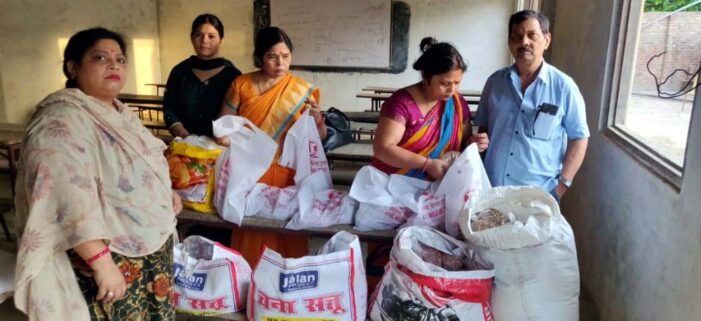 टीबी रोगियों को वितरण की गई पौष्टिक किट