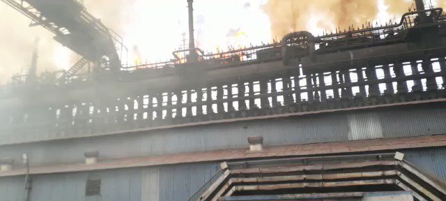 झारखंड के टाटा स्टील प्लांट में धमाके बाद अचानक आग लगी, तीन घायल