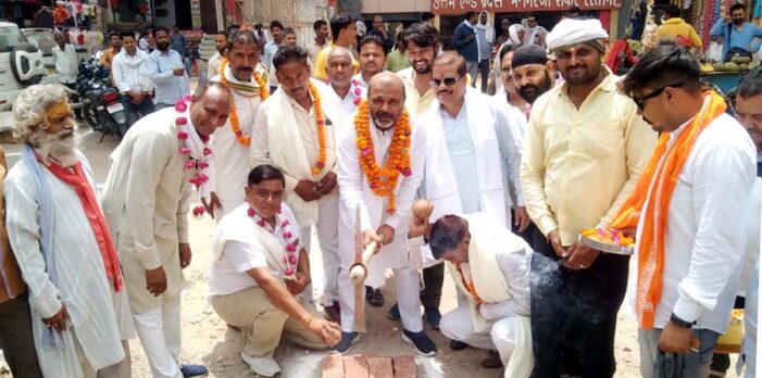 देवीगंज से गंगानगर तिराहे तक 36 लाख से बनेगी सीसी रोड