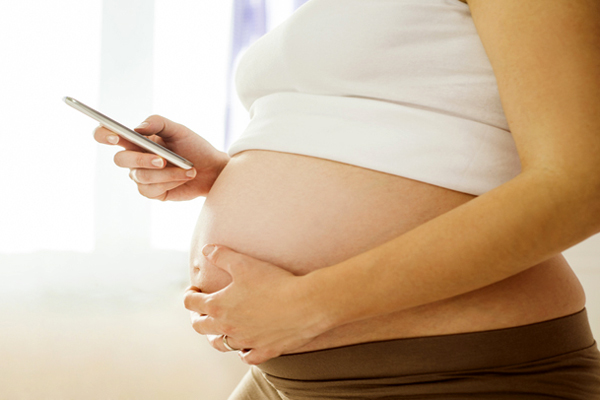 मोबाइल रेडिएशन का प्रभाव गर्भ में बच्‍चे पर भी