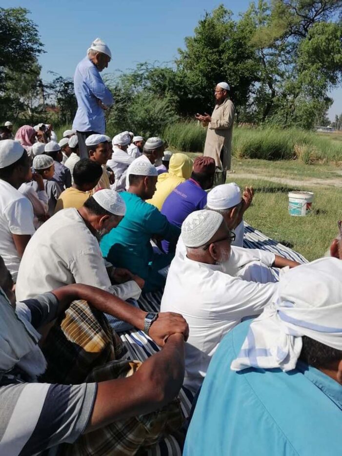 बारिश के लिए पढ़ी गयी नमाज़-ए इस्तिसका बारिश के लिए पढ़ी गयी नमाज़-ए इस्तिसका