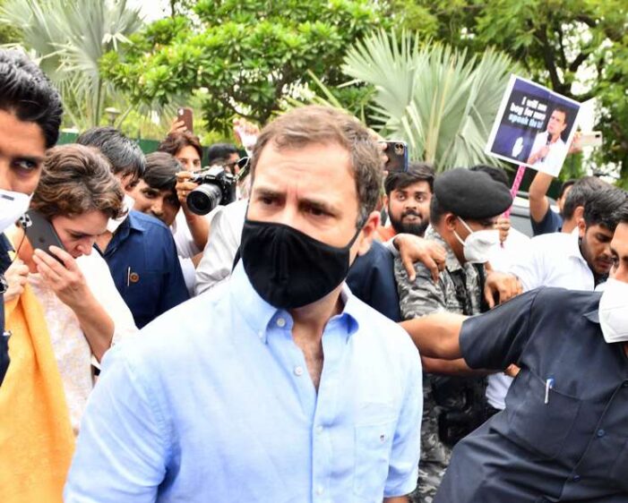 कर्नाटक में हो रही है नौकरियों की नीलामी : राहुल