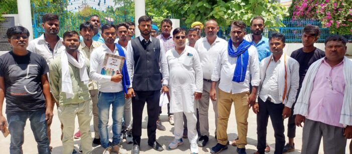 भीम आर्मी ने छह वर्षीय रेप पीड़िता के लिए मांगा इंसाफ भीम आर्मी ने छह वर्षीय रेप पीड़िता के लिए मांगा इंसाफ