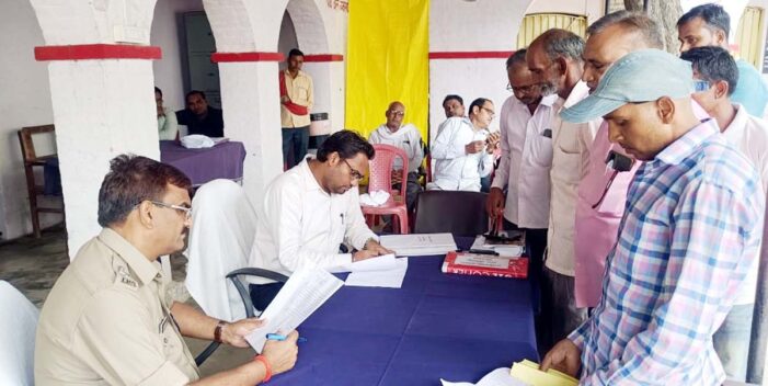 शिकायतों के निस्तारण में न करें लापरवाही: एसपी