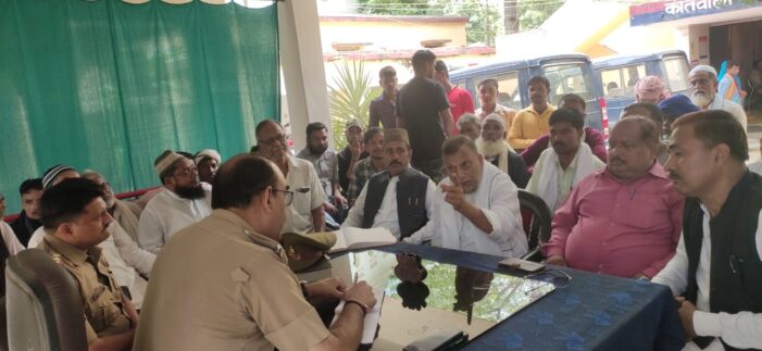 मुहर्रम त्यौहार को लेकर दुद्धी कोतवाली में पीस कमेटी की बैठक सम्पन्न मुहर्रम त्यौहार को लेकर दुद्धी कोतवाली में पीस कमेटी की बैठक सम्पन्न