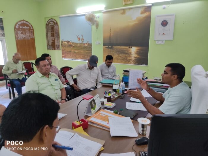 स्वतत्रंता आन्दोलन के स्मारकों और स्थलों पर साफ-सफाई एंव आवश्यक अन्य व्यवस्थायं की जाये सुनिश्चित-सीडीओ स्वतत्रंता आन्दोलन के स्मारकों और स्थलों पर साफ-सफाई एंव आवश्यक अन्य व्यवस्थायं की जाये सुनिश्चित-सीडीओ