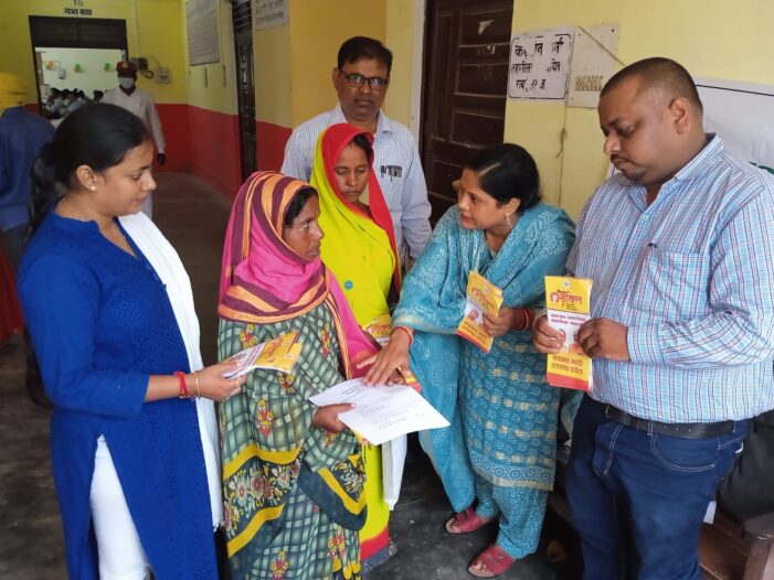 सदर तहसील परिसर में कैंप लगाकर महिला सशक्तिकरण में महिलाओं को किया जागरूक