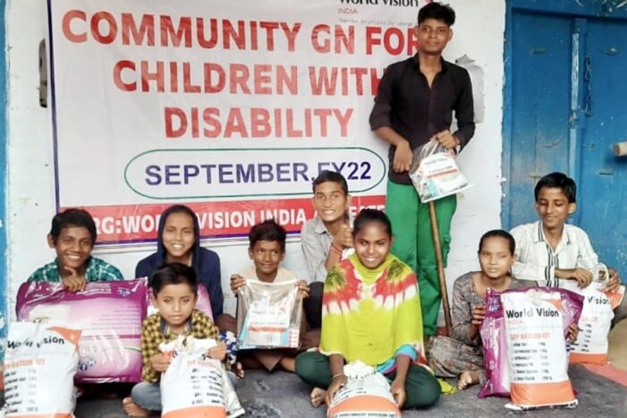 वल्र्ड विजन इंडिया ने दिव्यांगों को सौंपी सहायता वल्र्ड विजन इंडिया ने दिव्यांगों को सौंपी सहायता