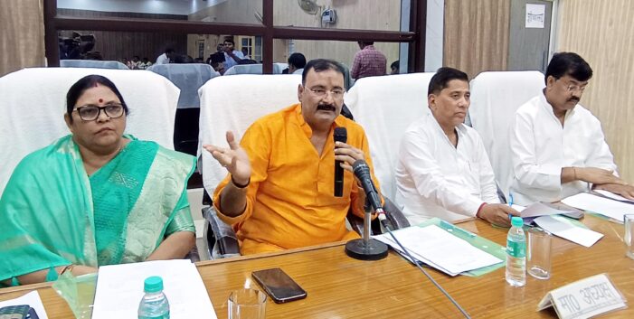जिला पंचायत ने सप्लीमेंट्री कार्य योजनाओं को दी मंजूरी
