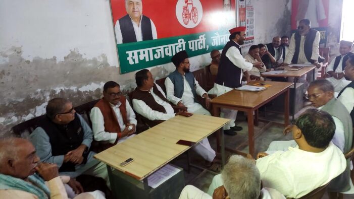 प्रत्याशी काचयन आरक्षण आने के बाद होगा: सपा प्रत्याशी काचयन आरक्षण आने के बाद होगा: सपा