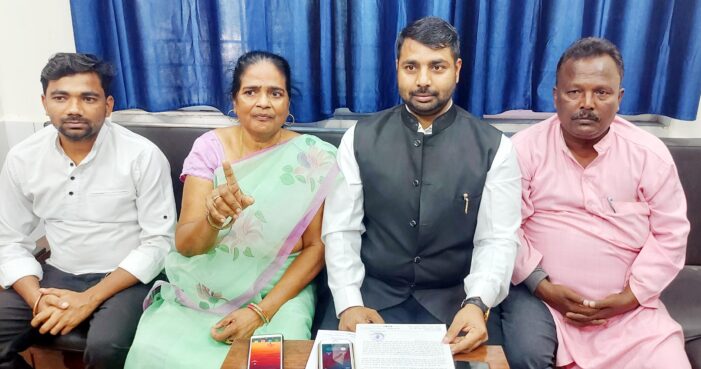 विकास का झुनझुना बजाकर अपनी पीठ थपथपा रही पालिका: आसिफ