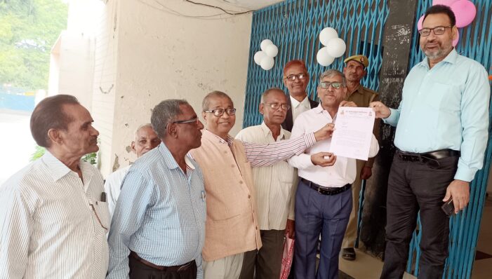 अंबेडकर का अपमान करने वालों पर हो देशद्रोह की कार्रवाई अंबेडकर का अपमान करने वालों पर हो देशद्रोह की कार्रवाई