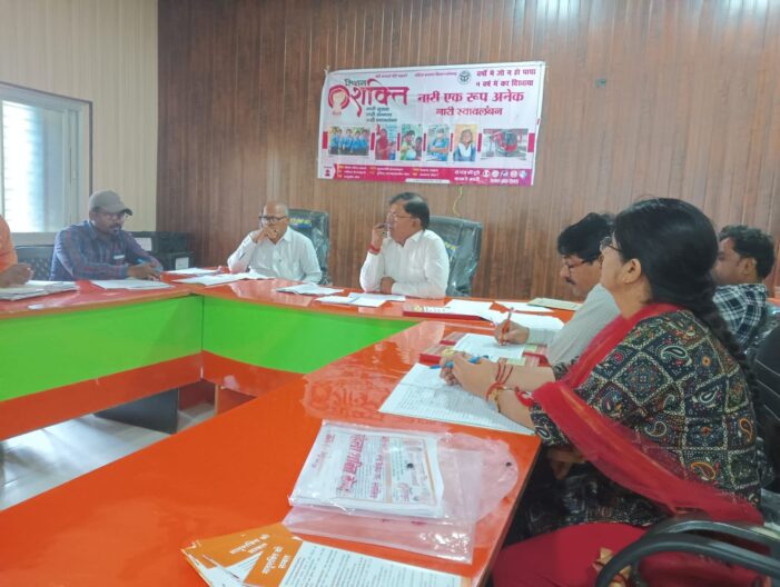 नोडल अधिकारी ने सरकार द्वारा सचालित योजनाओं के बारे दी जानकारी