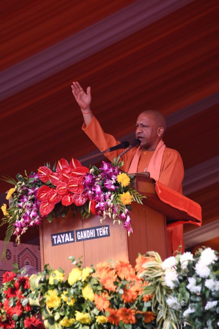 बिरसा मुण्डा ने ब्रिटिश हुकुमत की जड़ें हिला दी थी-योगी बिरसा मुण्डा ने ब्रिटिश हुकुमत की जड़ें हिला दी थी-योगी