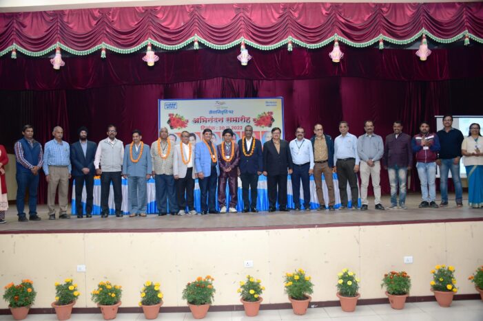 एनटीपीसी-विंध्याचल ने छः कर्मचारियों को सेवानिवृत्त होने पर दी भावभीनी विदाई एनटीपीसी-विंध्याचल ने छः कर्मचारियों को सेवानिवृत्त होने पर दी भावभीनी विदाई