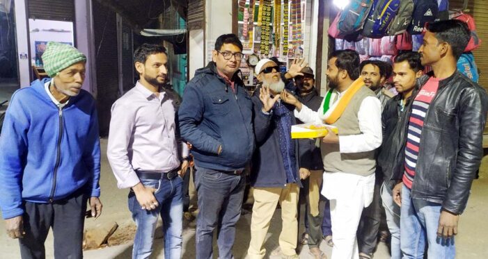 हिमांचल की जीत पर कांग्रेसियों ने मनाई खुशियां हिमांचल की जीत पर कांग्रेसियों ने मनाई खुशियां