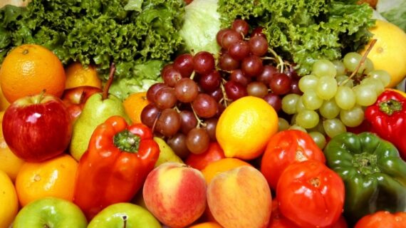 फलों और सब्जियों के प्रत्येक रंग का शरीर पर क्या होता है असर?