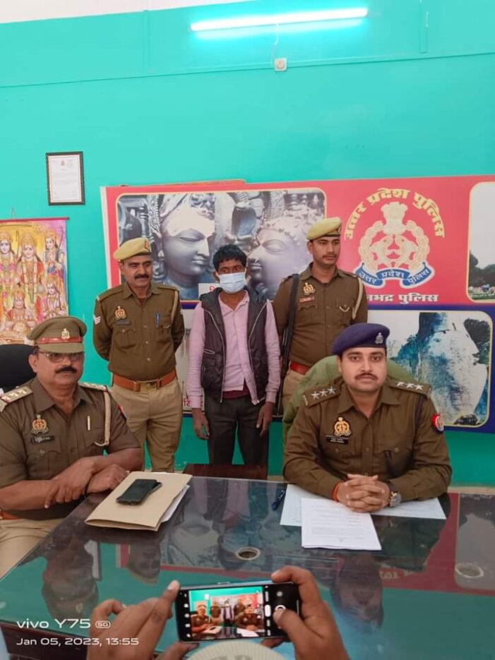 पच्चीस हजार का इनामी लूटेरा गिरफ्तार