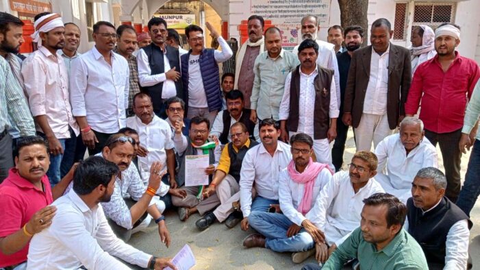 पुरानी पेंशन बहाल नहीं तो रेल का चक्का जाम