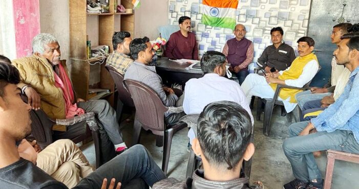 हाथ से हाथ जोड़ो कार्यक्रम की कांग्रेसियों ने बनाई रूपरेखा