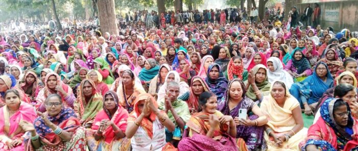 जिले पहुंची मिशन भुगतान भारत यात्रा, पीड़ितों की उमड़ी भीड़