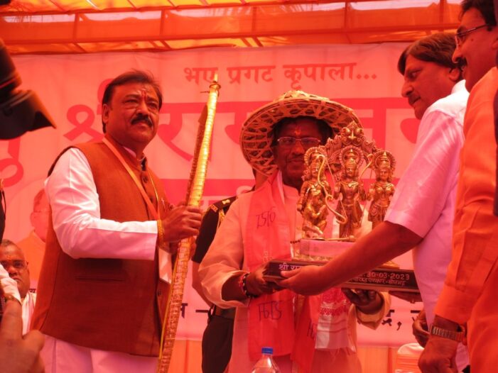 श्रीराम जन्मोत्सव कार्यक्रम का भव्य तरीेके से किया गया आयोजन श्रीराम जन्मोत्सव कार्यक्रम का भव्य तरीेके से किया गया आयोजन