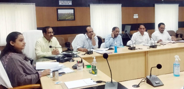 हड़ताल पर जाने वाले विद्युत कर्मियों का कटेगा वेतन