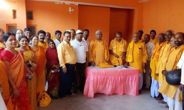 गायत्री परिवार का उद्देश्य मानव में देवत्व का उदय करना है-रामजी