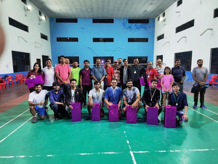विंध्य क्लब द्वारा बैडमिंटन टूर्नामेंट का किया गया आयोजन