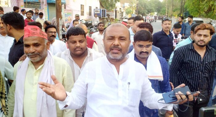 पूर्व चेयरमैन प्रतिनिधि जिला बदर