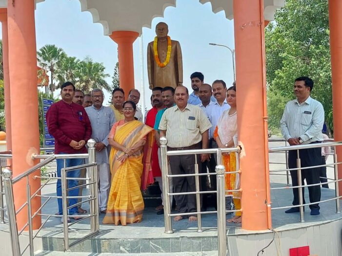 विश्वविद्यालय में मनाई गई वीर बहादुर सिंह की पुण्यतिथि