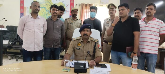 पुलिस को मिली बड़ी सफलता 50 लाख की अवैध शराब के साथ युवक गिरफ्तार