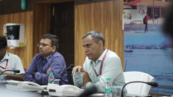 कुंभ मेला 2025 एवं प्रयागराज जंक्शन के रीडिवेलपमेंट के दृष्टिगत प्रयागराज मंडल में प्रेस वार्ता का आयोजन