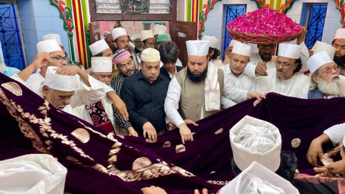 दादा मियां का ११८वां सालाना उर्स: जश्न का नूरानी मंजर, ज़ायरीन का हुजूम