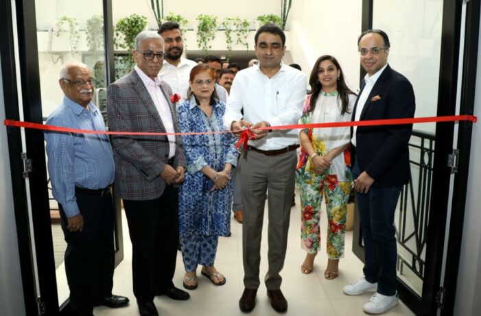 फेदरलाइट ने लखनऊ में शुरू किया पहला एक्सक्लूसिव एजुकेशन फर्नीचर एक्सपीरियंस सेंटर