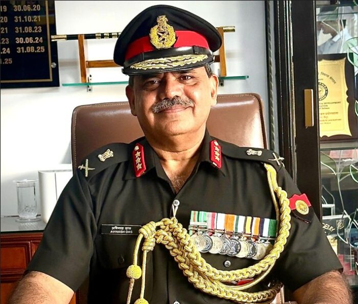 लेफ्टिनेंट जनरल अविनाश दास ने ‘आर्मी हॉस्पिटल रिसर्च एंड रेफरल’ के कमांडेंट का पदभार संभाला