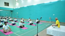 आईआरआईटीएम लखनऊ में अंतर्राष्ट्रीय योग दिवस पर योगाभ्यास शिविर आयोजित